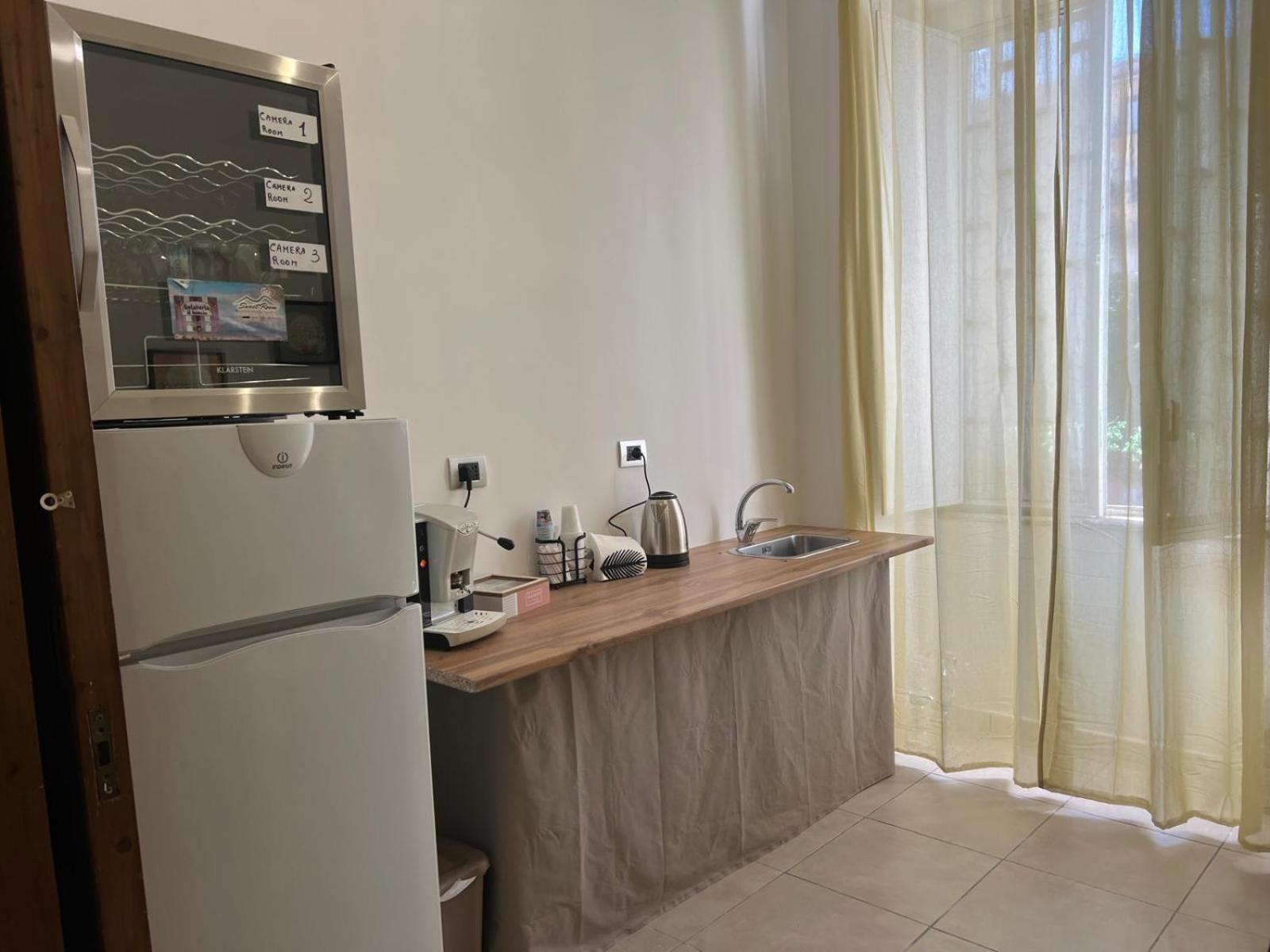 Suite Conte Poderico Naples Extérieur photo