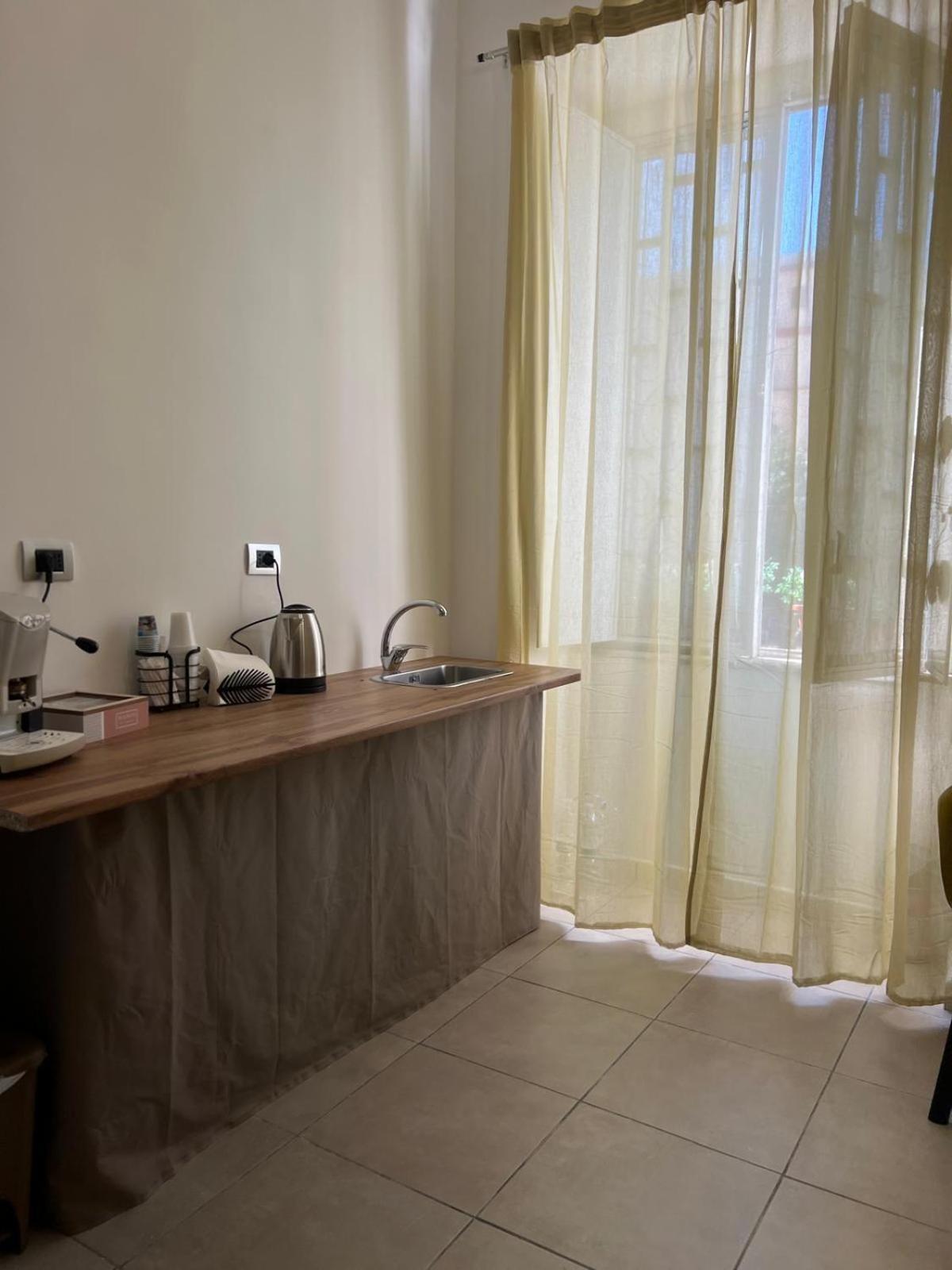 Suite Conte Poderico Naples Extérieur photo